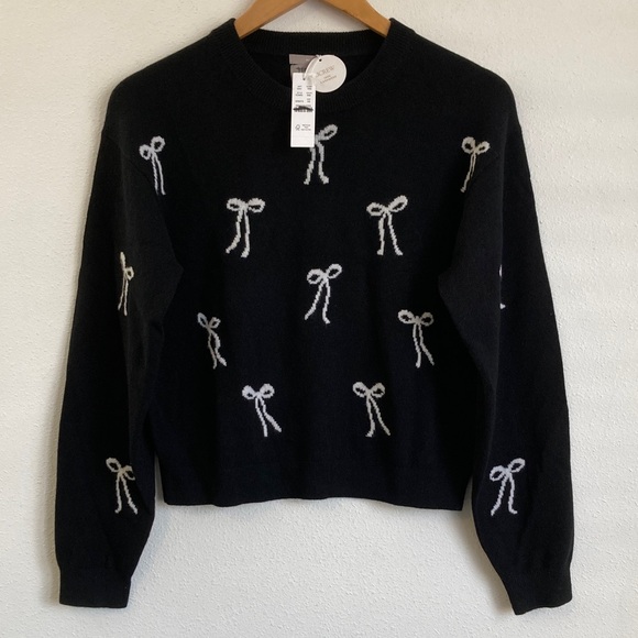 J. Crew Perfect cashmere crewneck sweater in bow print XS Black Cashmere Sweater - Picture 2 of 6